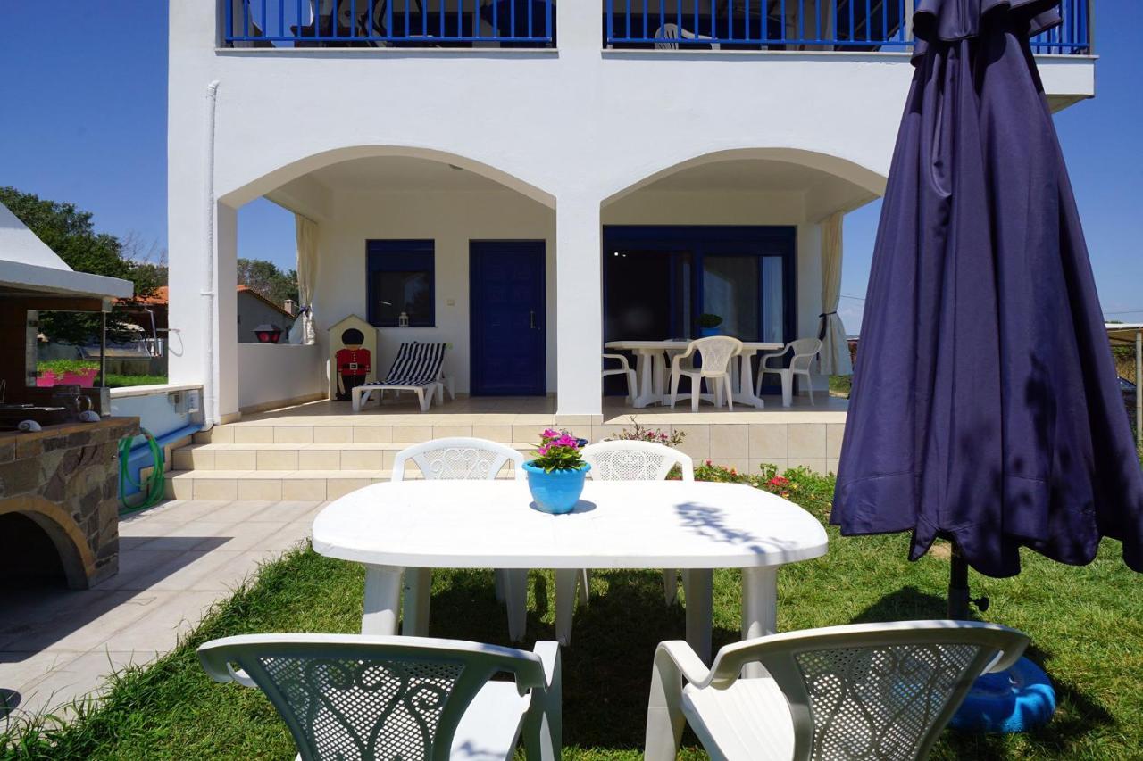 Dolphins House Villa Paralia Avdhiron Eksteriør billede